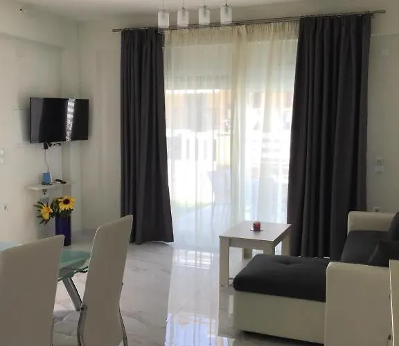 Сasa de vacaciones Natalia House *